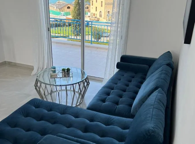 Lägenhet Blue Lachi