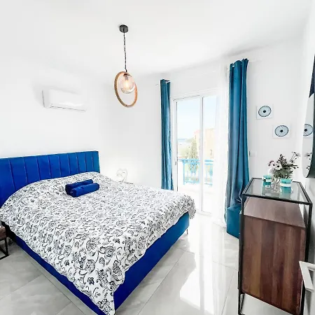 Apartment Blue Lachi